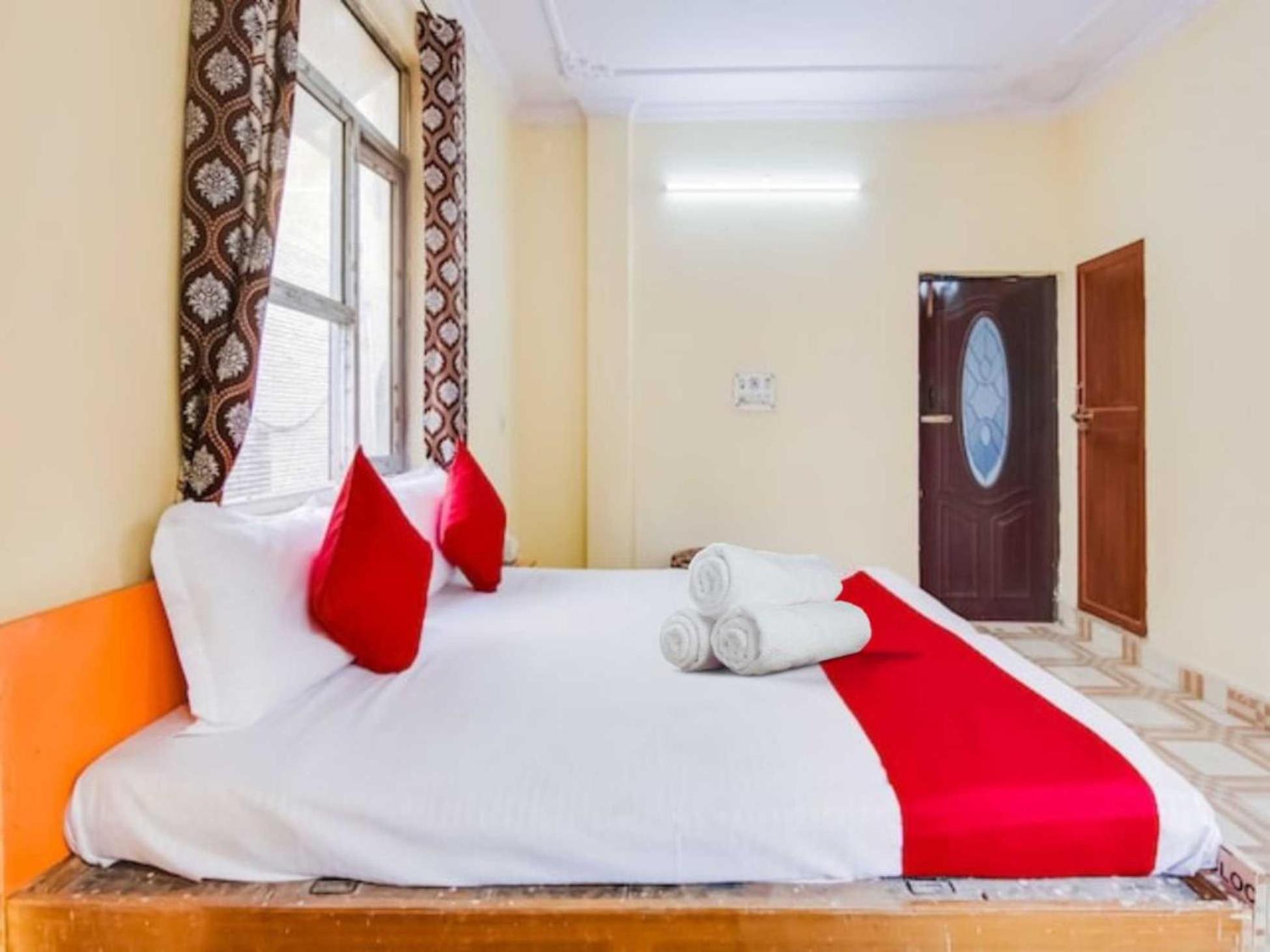 Hotel O Smart View New Delhi Luaran gambar